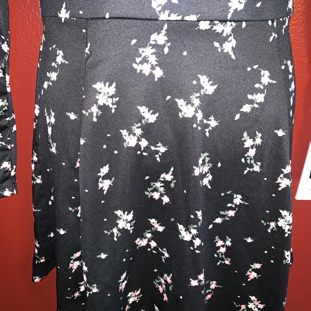 EUC DRESS 👗 - Picture 3 of 8